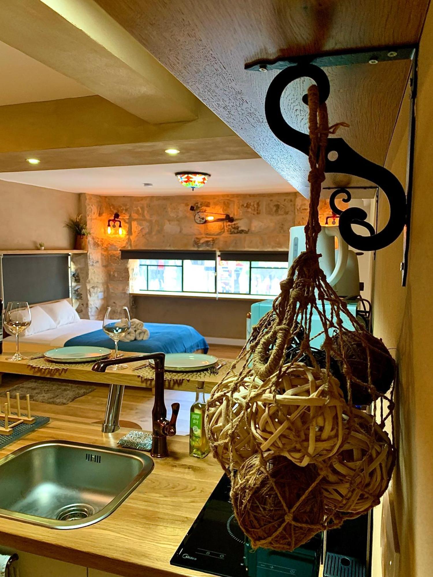 Boutique Apartment In Heart Of Χάιφα Εξωτερικό φωτογραφία